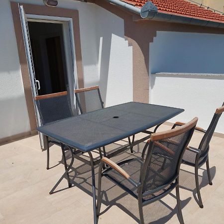 Apartments "Jope I Toni" Biograd Na Moru Ngoại thất bức ảnh