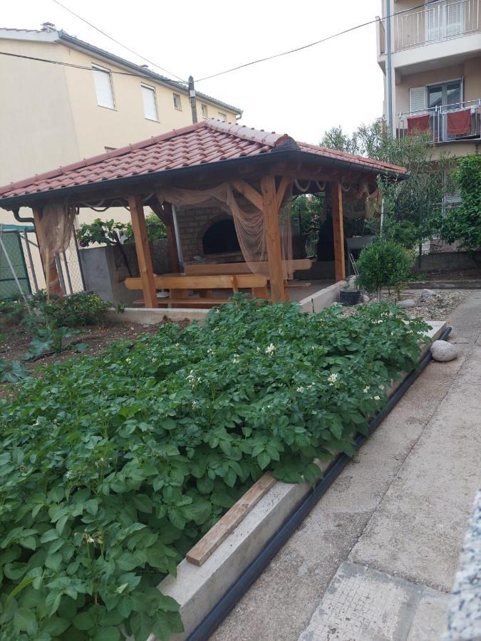 Apartments "Jope I Toni" Biograd Na Moru Ngoại thất bức ảnh