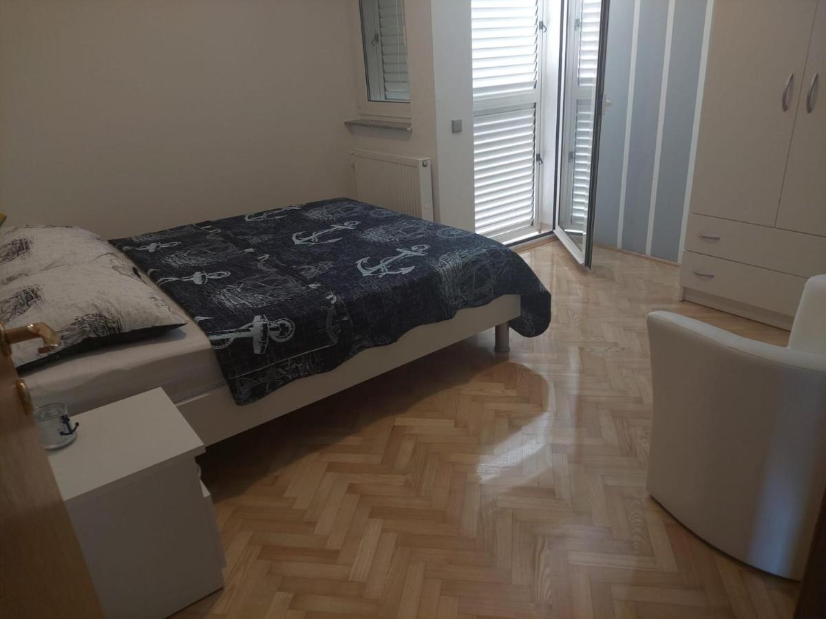 Apartments "Jope I Toni" Biograd Na Moru Ngoại thất bức ảnh