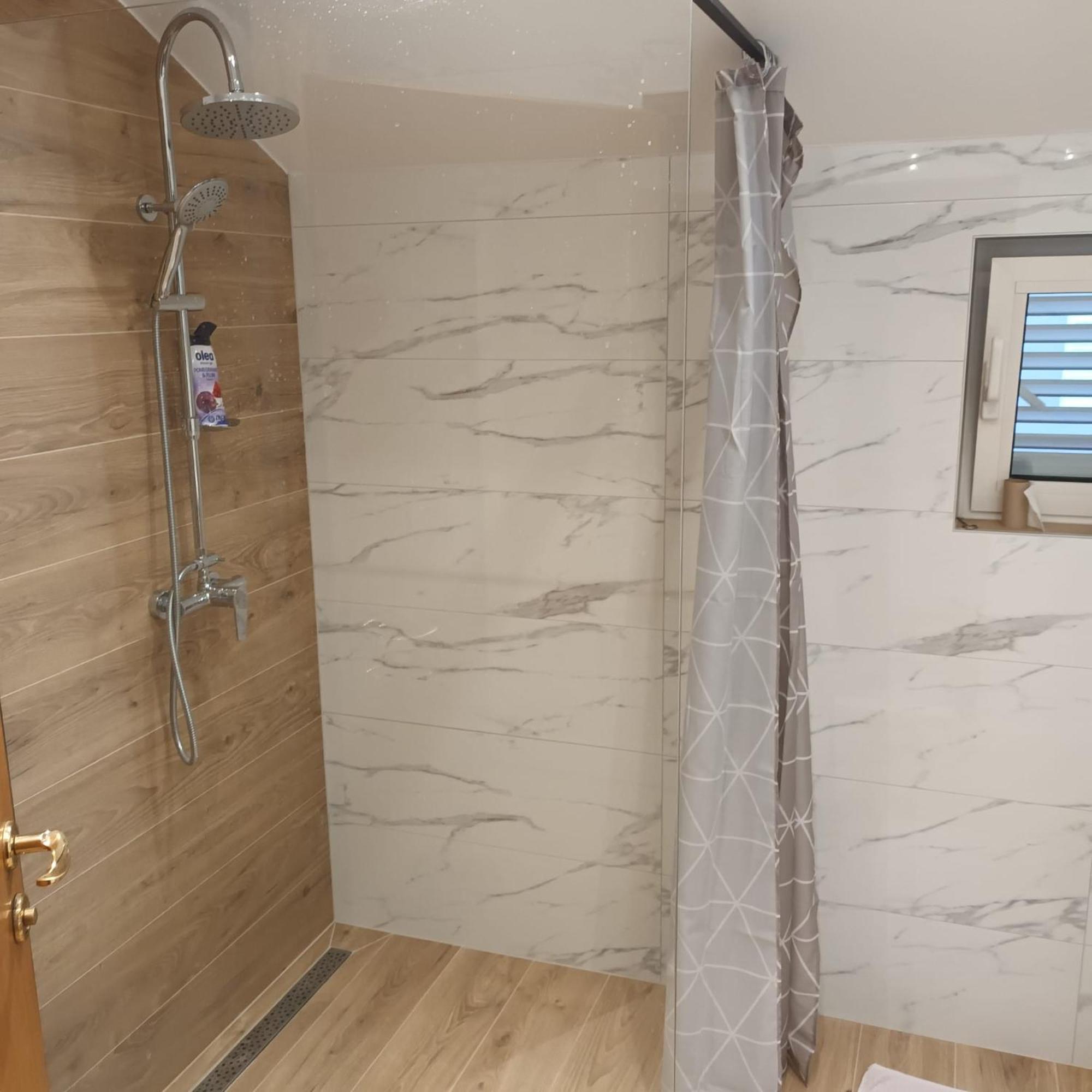 Apartments "Jope I Toni" Biograd Na Moru Ngoại thất bức ảnh