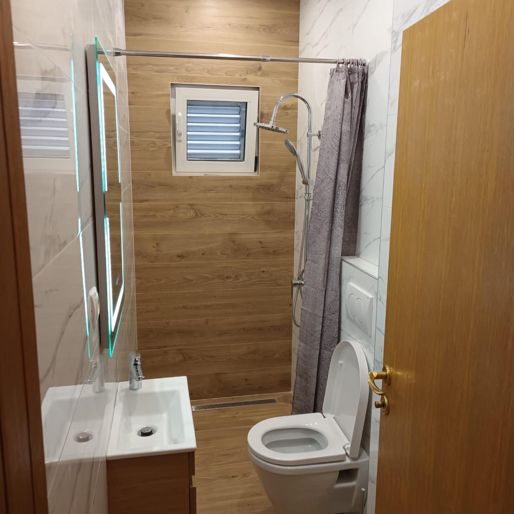Apartments "Jope I Toni" Biograd Na Moru Ngoại thất bức ảnh